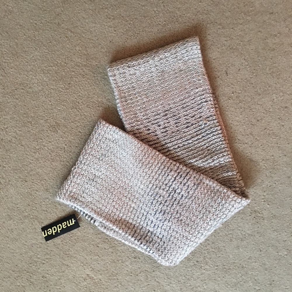 Steve Madden Scarf
